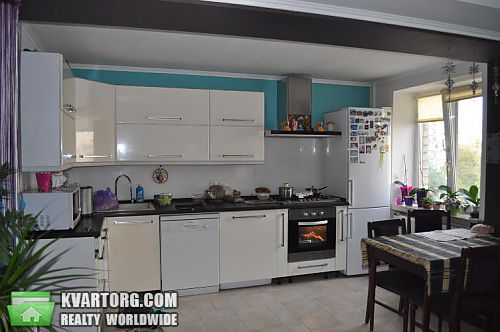 Sell 2-room apartment. Киев, Новопироговская — photo 3
