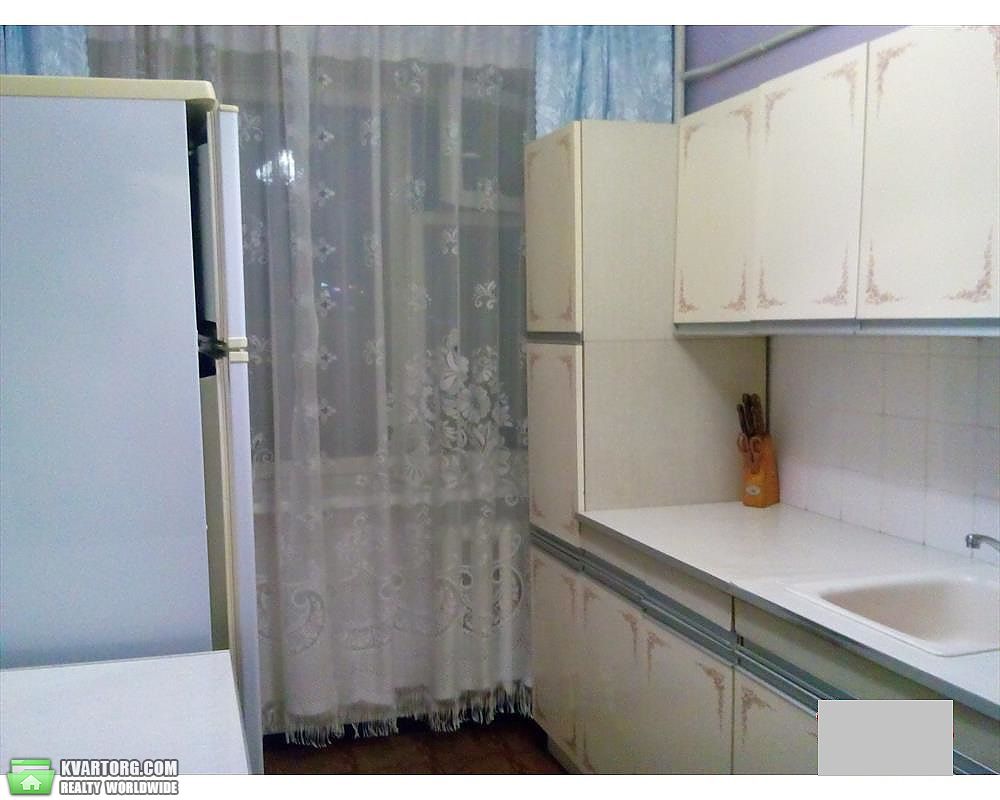 Rent out 1-room apartment. Киев,  Черновола — photo 4