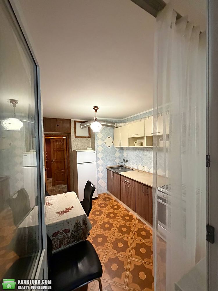������ 1-��������� �������� ������, ��.�������� 32 - ���� 6