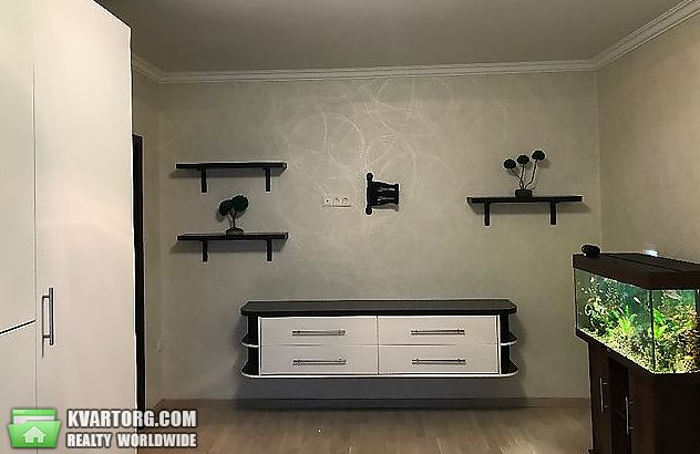 Sell 2-room apartment. Киев,  Смолича — photo 2