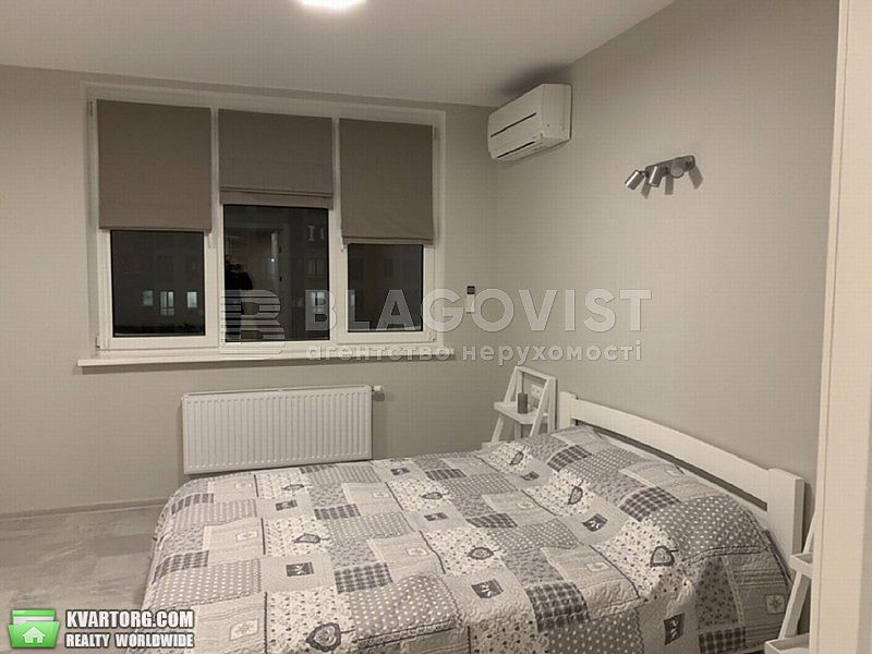 Rent out 2-room apartment. Киев,  Конева — photo 7