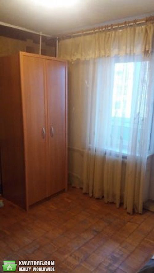Sell 4-room apartment. Киев,  Милославская — photo 2