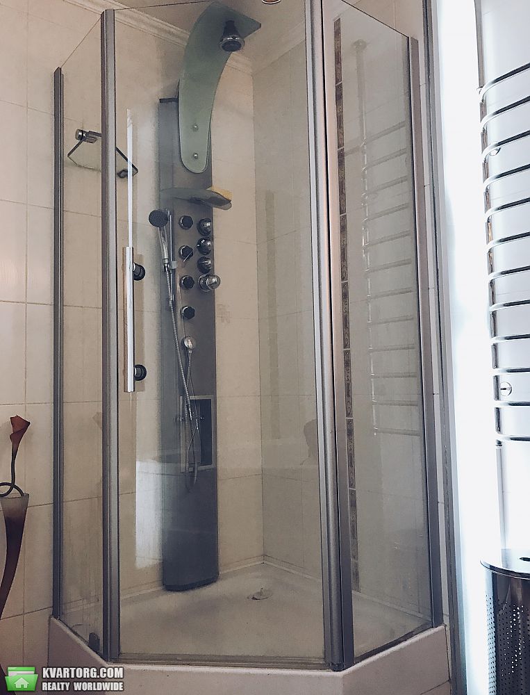 Rent out 2-room apartment. Киев,  Демиевская — photo 7