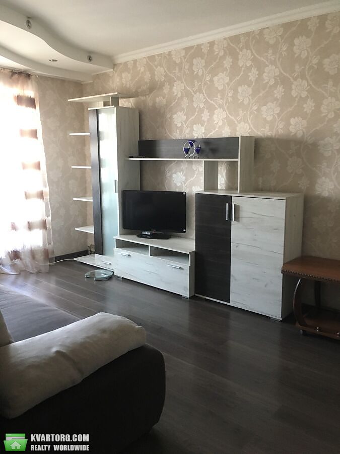 Sell 3-room apartment. Киев, Миколайчука — photo 1