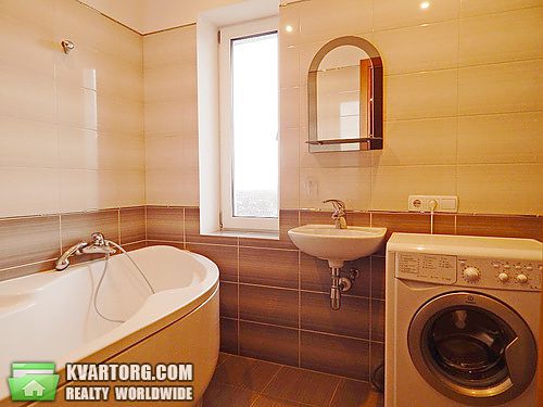 Rent out 2-room apartment. Киев,  Чавдар — photo 8