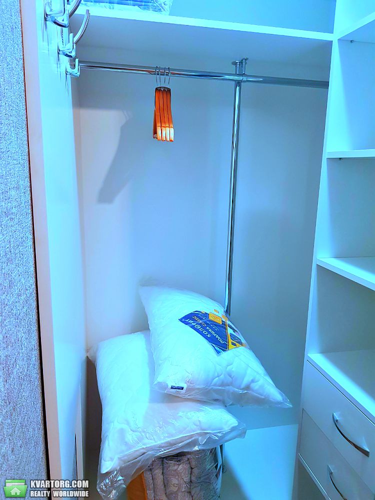 Rent out 1-room apartment. Киев,  Малоземельная — photo 8