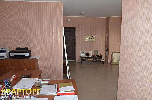 Rent out office. Киев,  Урловская — photo 1