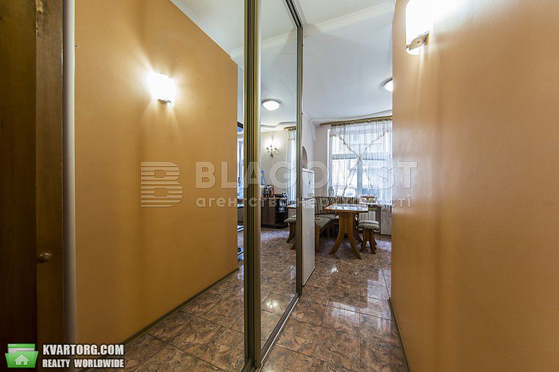 Rent out 2-room apartment. Киев,  Большая Васильковская — photo 7