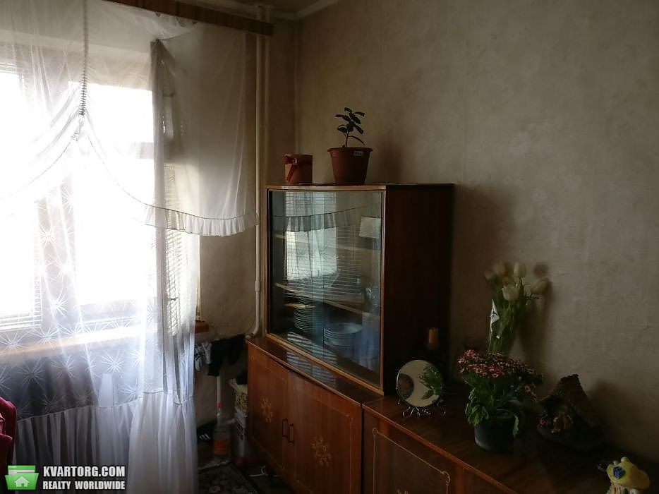 Sell 3-room apartment. Киев,  Луначарского — photo 1
