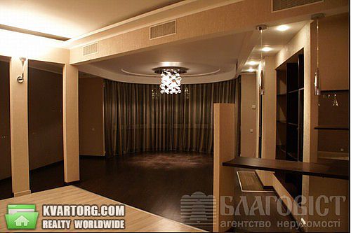 Sell 4-room apartment. Киев, Кропивницкого — photo 2