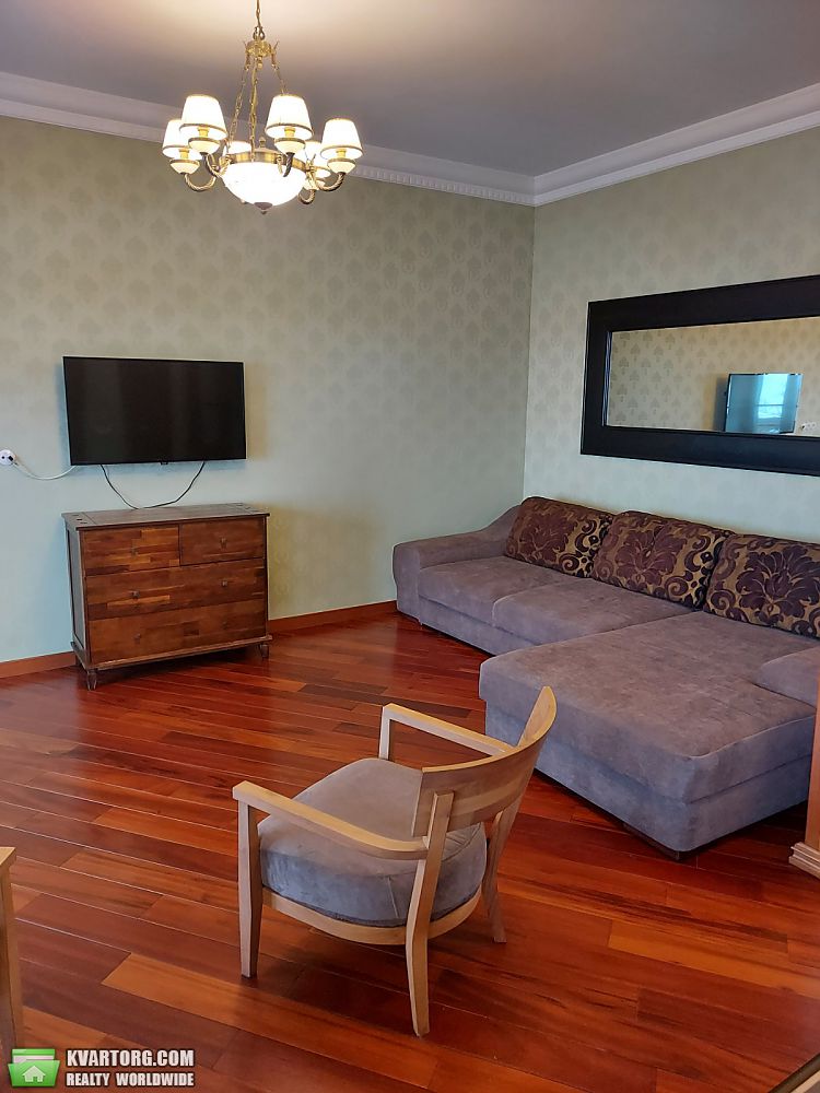 Rent out 1-room apartment. Киевская обл., Центральная — photo 5