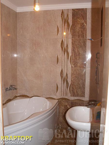 Sell 2-room apartment. Киев,  Полтавская — photo 9