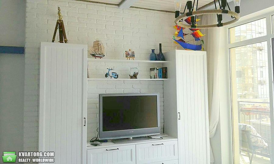 Rent out 2-room apartment. Одесса, французский бульвар — photo 9