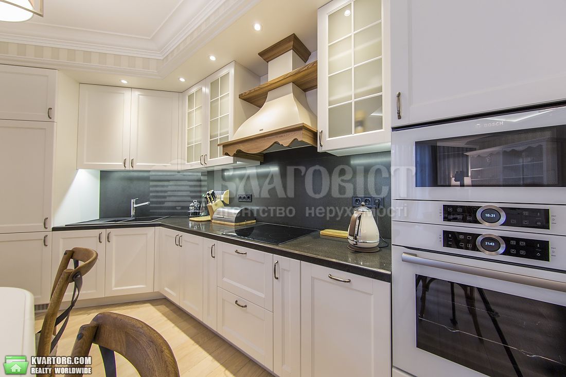 Rent out 3-room apartment. Киев,  Саперное поле — photo 9