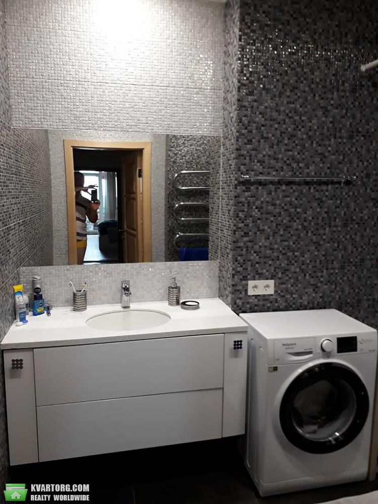 Rent out 2-room apartment. Киев,  Кахи Бендукидзе — photo 7