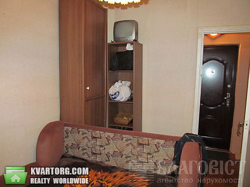 Sell 2-room apartment. Киев,  Приречная — photo 1