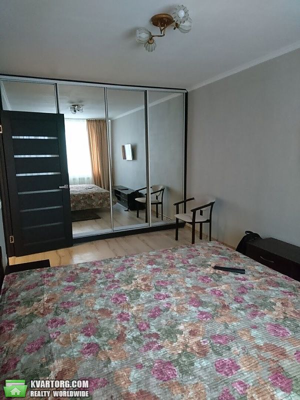 Rent out 1-room apartment. Киев,  Оболонский пр — photo 2
