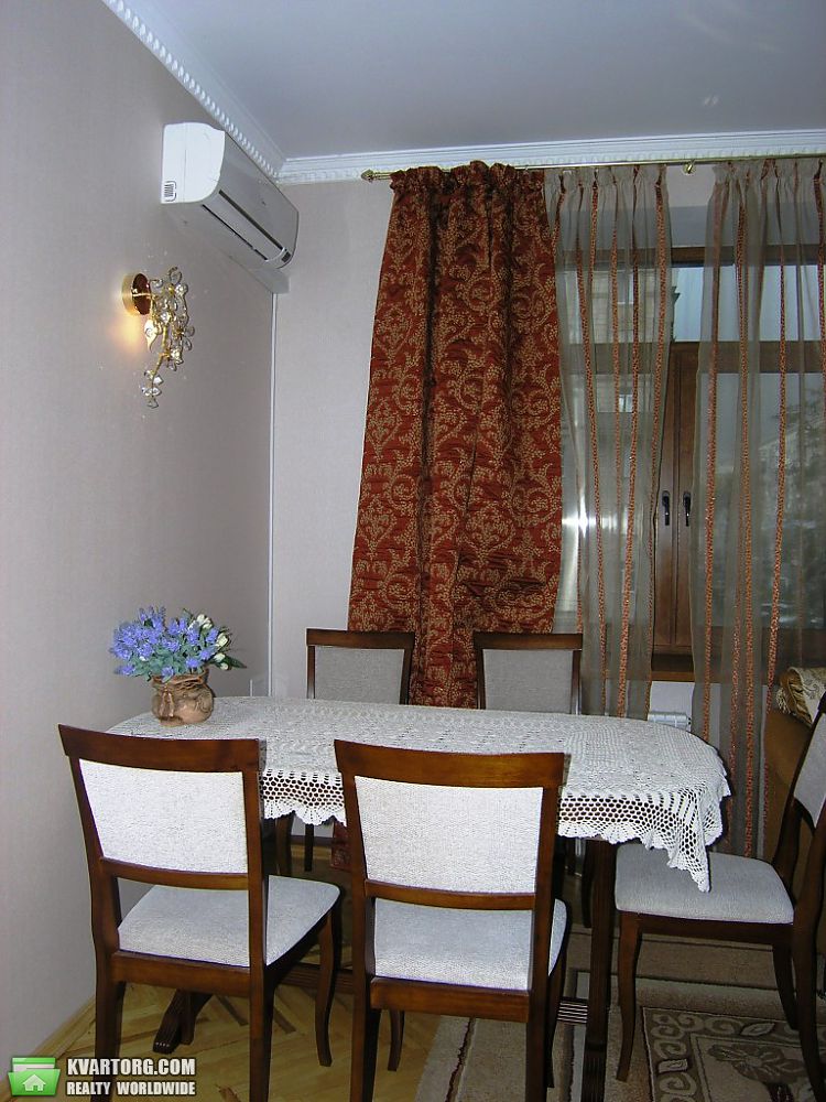 Rent out 2-room apartment. Киев,  Большая Васильковская — photo 6