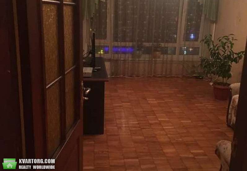 Rent out 1-room apartment. Киев,  Зодчих — photo 8