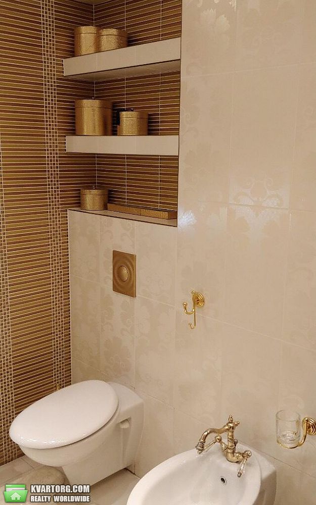 Rent out 3-room apartment. Киев,  Шумского — photo 10