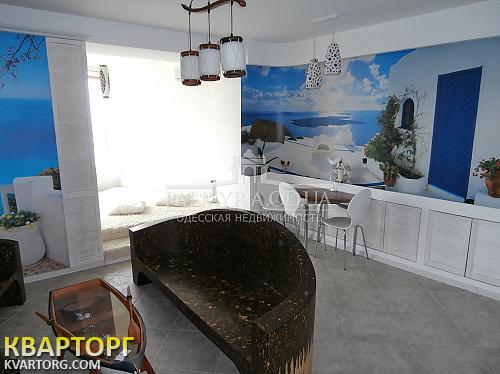 Rent out 3-room apartment. Одесса, Кленовая — photo 1