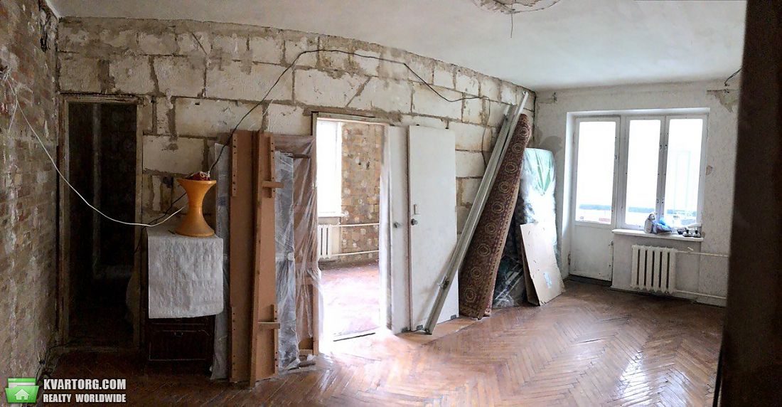 Sell 2-room apartment. Киев,  Уманская — photo 3