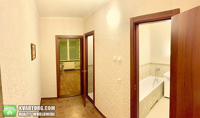 Rent out 2-room apartment. Киев, Данченко Сергея — photo 7
