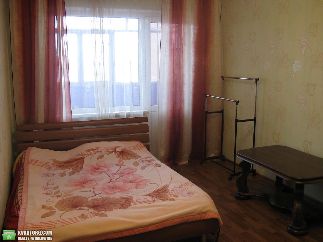 Sell 3-room apartment. Киев, Милославская — photo 1