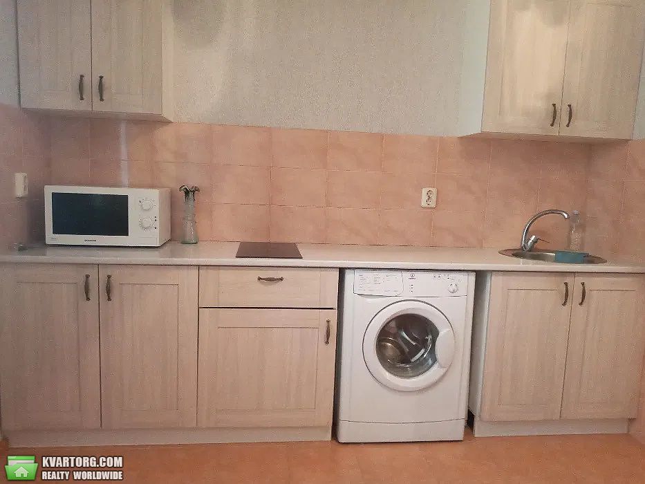 Sell 1-room apartment. Киев,  Крушельницкой — photo 1