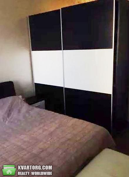 Rent out 2-room apartment. Киев,  Днепровская наб — photo 1
