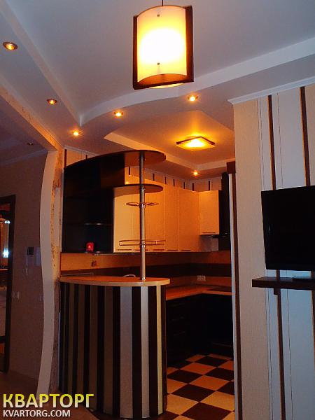 Rent out 2-room apartment. Киев,  Кадетский Гай — photo 6