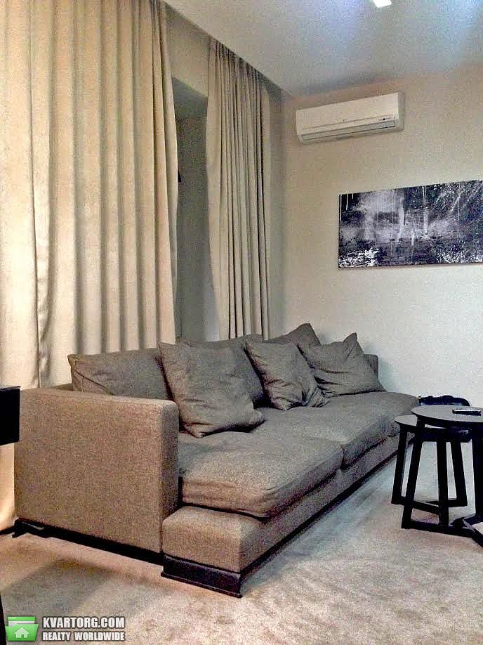 Sell 2-room apartment. Днепропетровск, Красная — photo 1