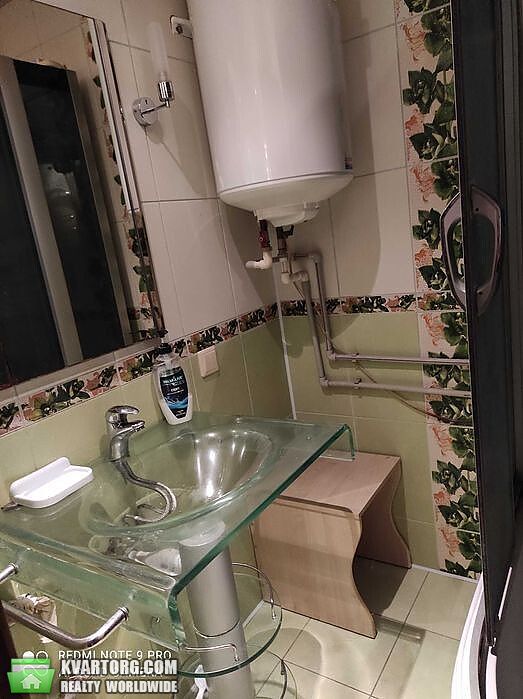 Rent out 2-room apartment. Киев, Виноградар, Ужвій — photo 4