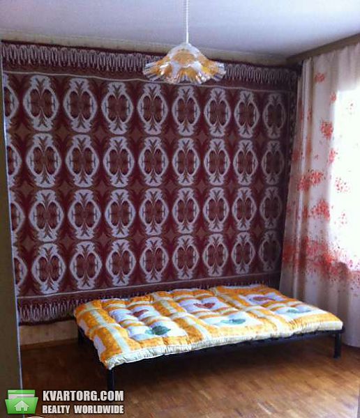 Sell 2-room apartment. Киев, Каштановая — photo 1