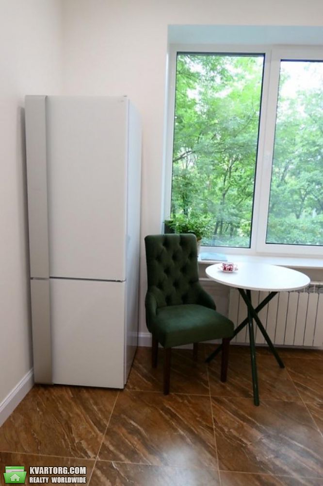 Rent out 2-room apartment. Киев,  Дружбы Народов бул — photo 9