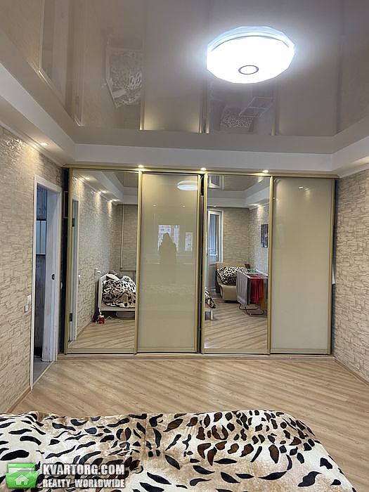 Sell 2-room apartment. Киев,  Свободы пр — photo 4