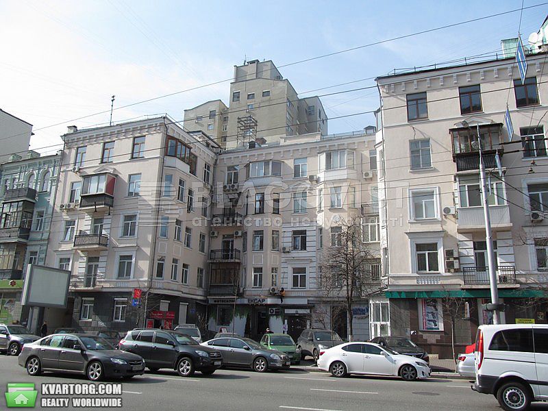 Rent out 2-room apartment. Киев,  Большая Васильковская — photo 1