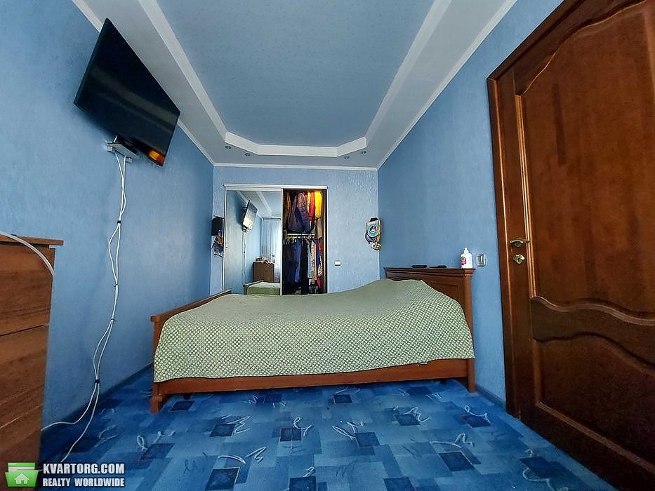 Sell 2-room apartment. Киев,  Стражеско — photo 5