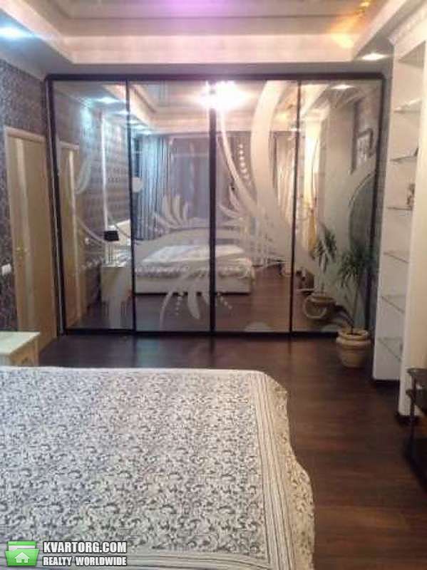 Sell 1-room apartment. Киев,  Уборевича — photo 4
