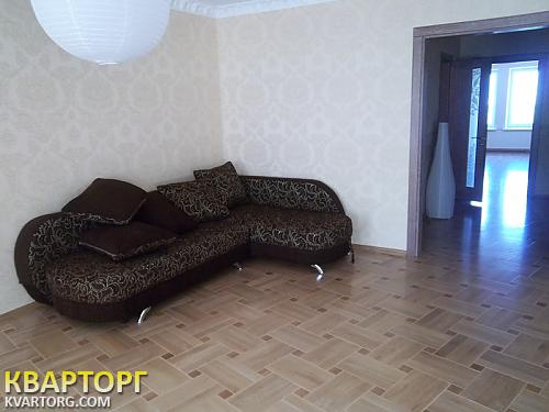 Rent out 3-room apartment. Киев,  Ломоносова — photo 3