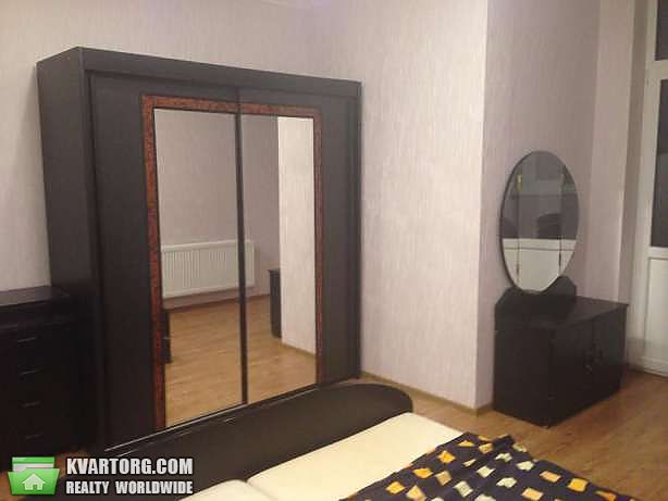 Rent out 2-room apartment. Киев,  Рижская — photo 6