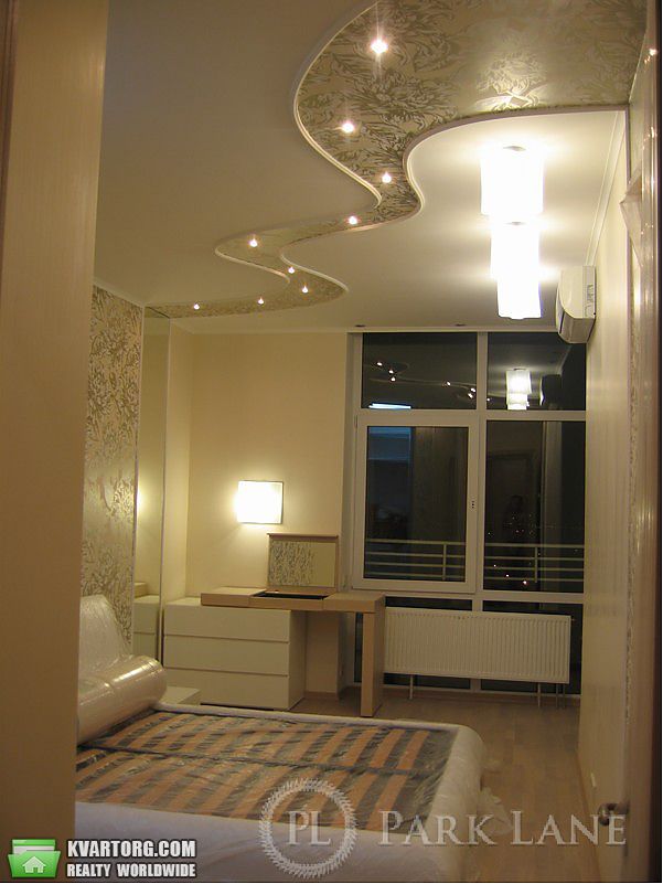 Sell 4-room apartment. Киев,  Щорса — photo 5