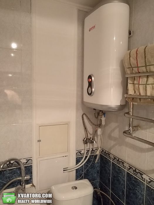 Sell 3-room apartment. Киев,  Тульчинская — photo 1