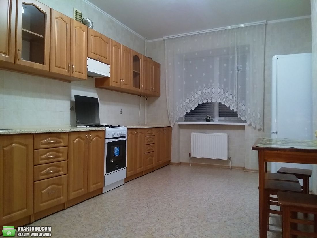 Rent out 1-room apartment. Одесса, Дюковская — photo 1