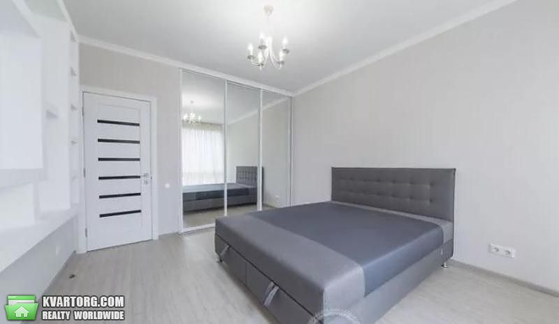 Rent out 2-room apartment. Киев,  Златоустовская — photo 2