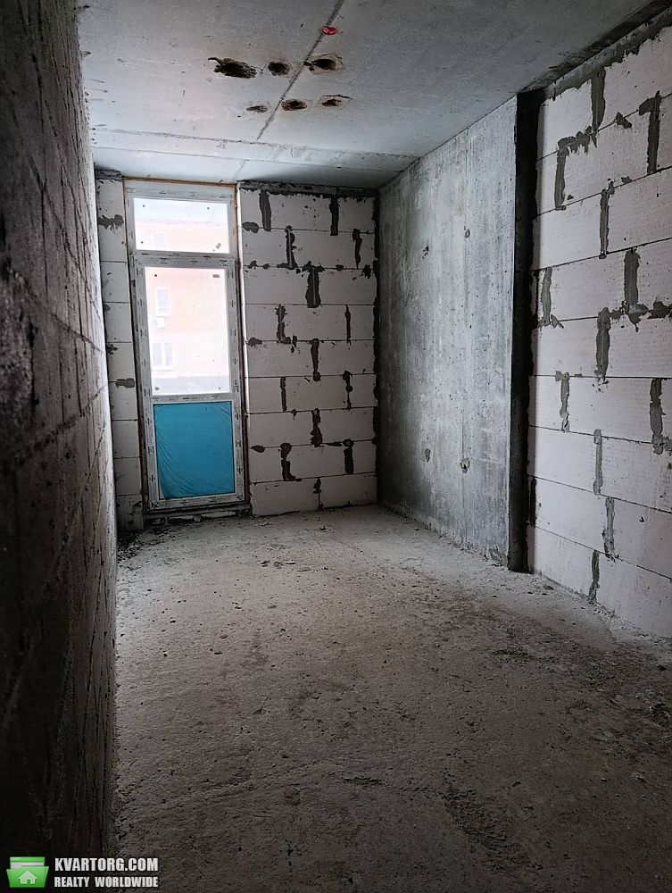 Sell 1-room apartment. Киев, сім"ї Стешенків — photo 2