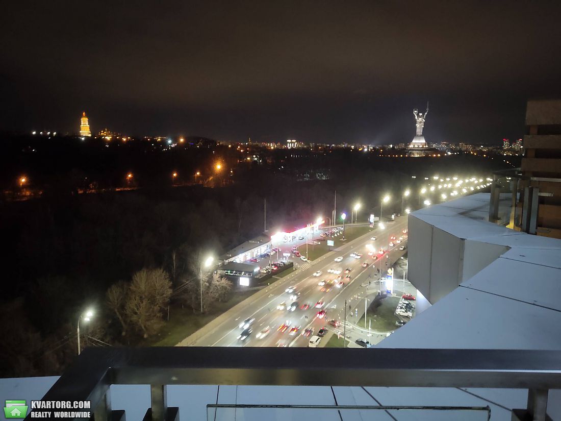 Rent out 4-room apartment. Киев, Болсуновская — photo 6