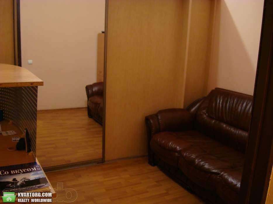 Rent out office. Киев, ул. Институцкая — photo 2