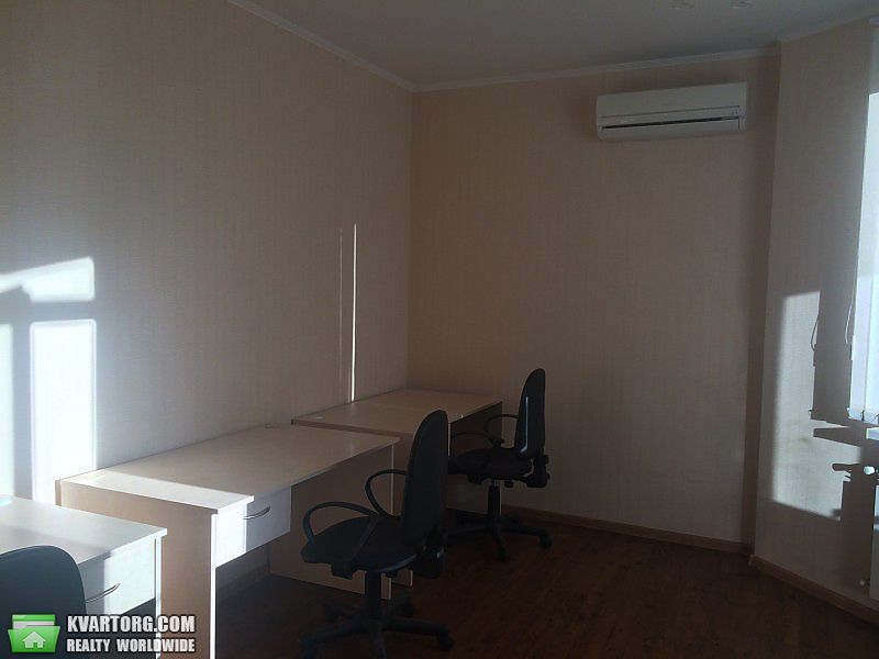 Rent out office. Киев,  Черновола — photo 8