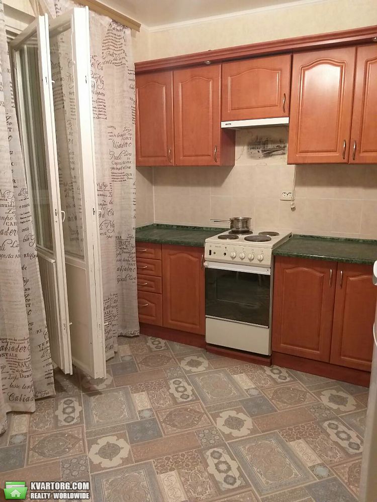 Rent out 1-room apartment. Киев,  Вишняковская — photo 2